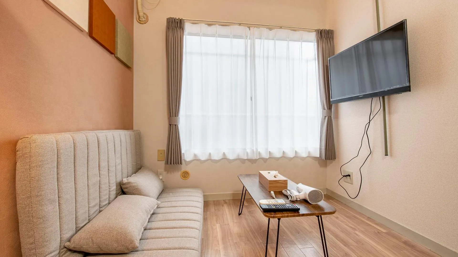 Plaza De La Brea Apartment Tokyo 0*,