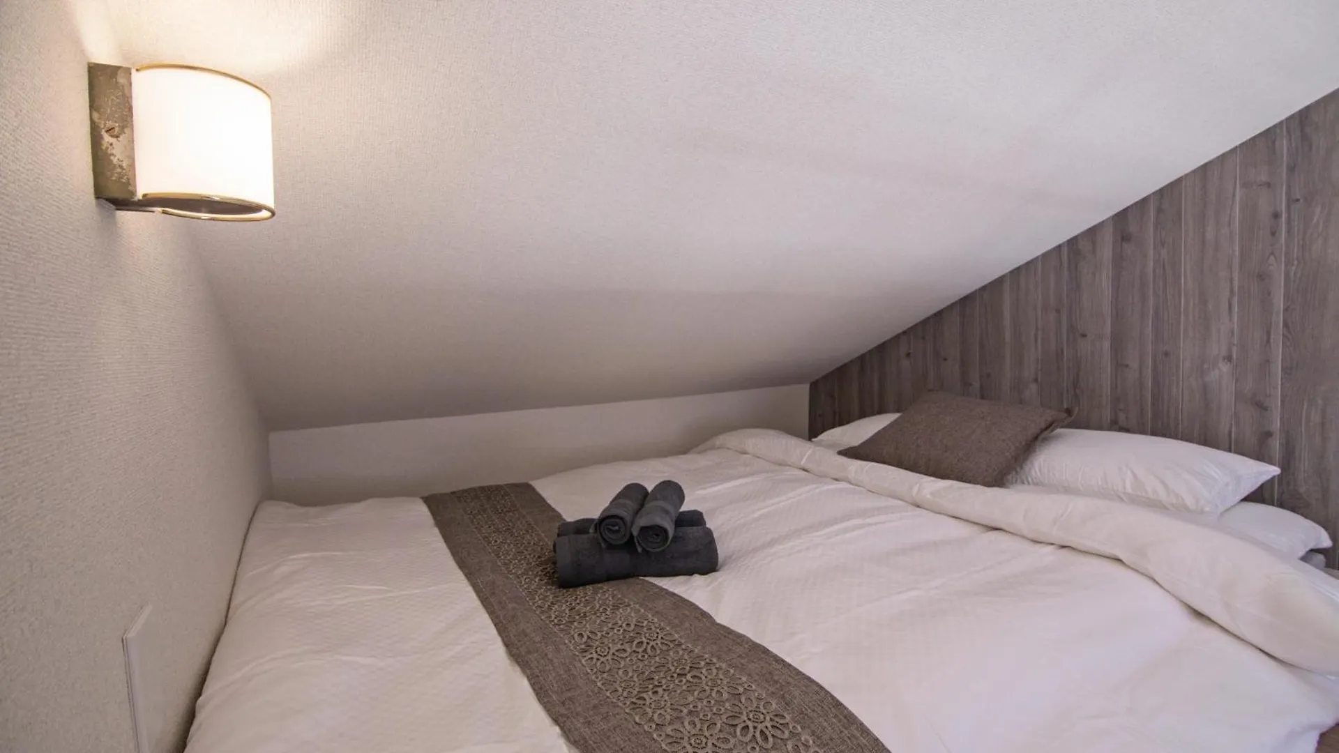 Plaza De La Brea Apartment Tokyo 0*,
