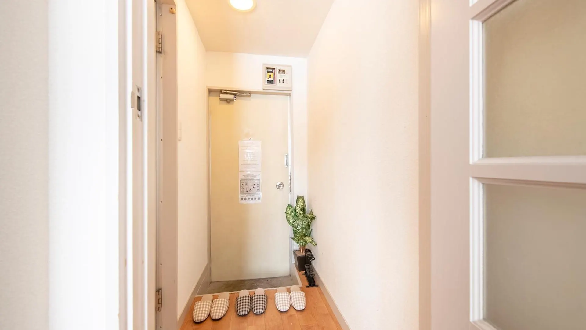 Plaza De La Brea Apartment Tokyo Japan