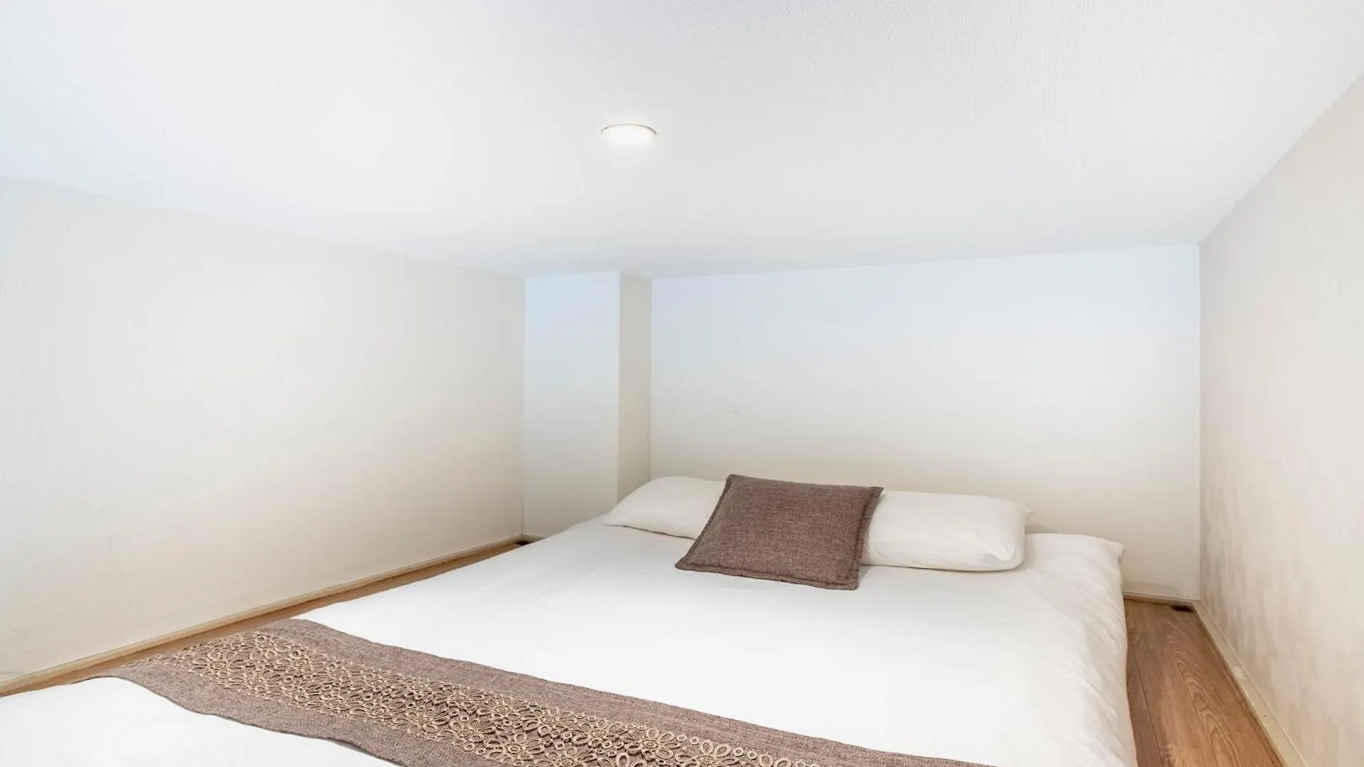 Plaza De La Brea Apartment Tokyo